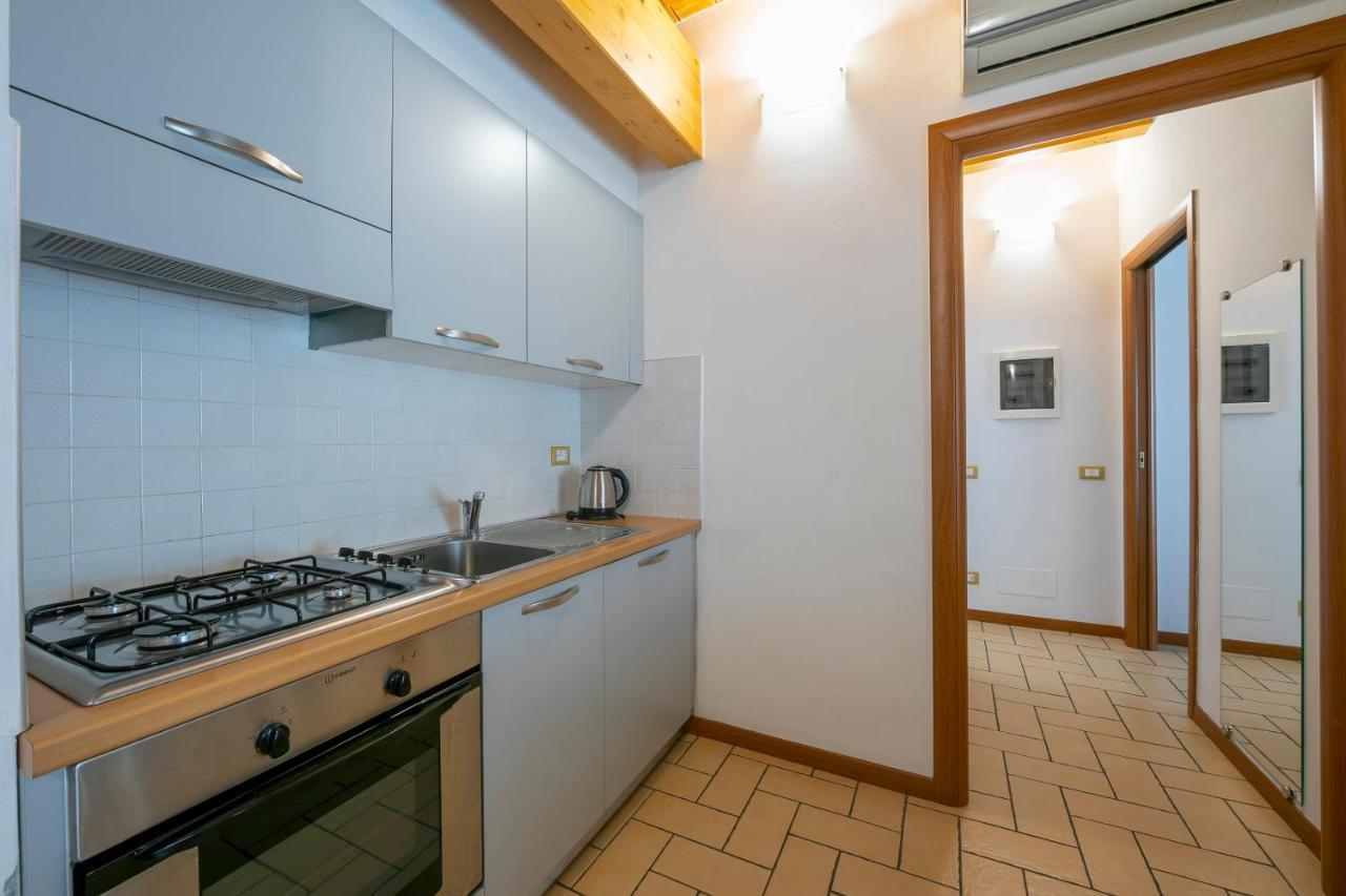 Le Stanze Del Lago Apartments Como Exterior photo