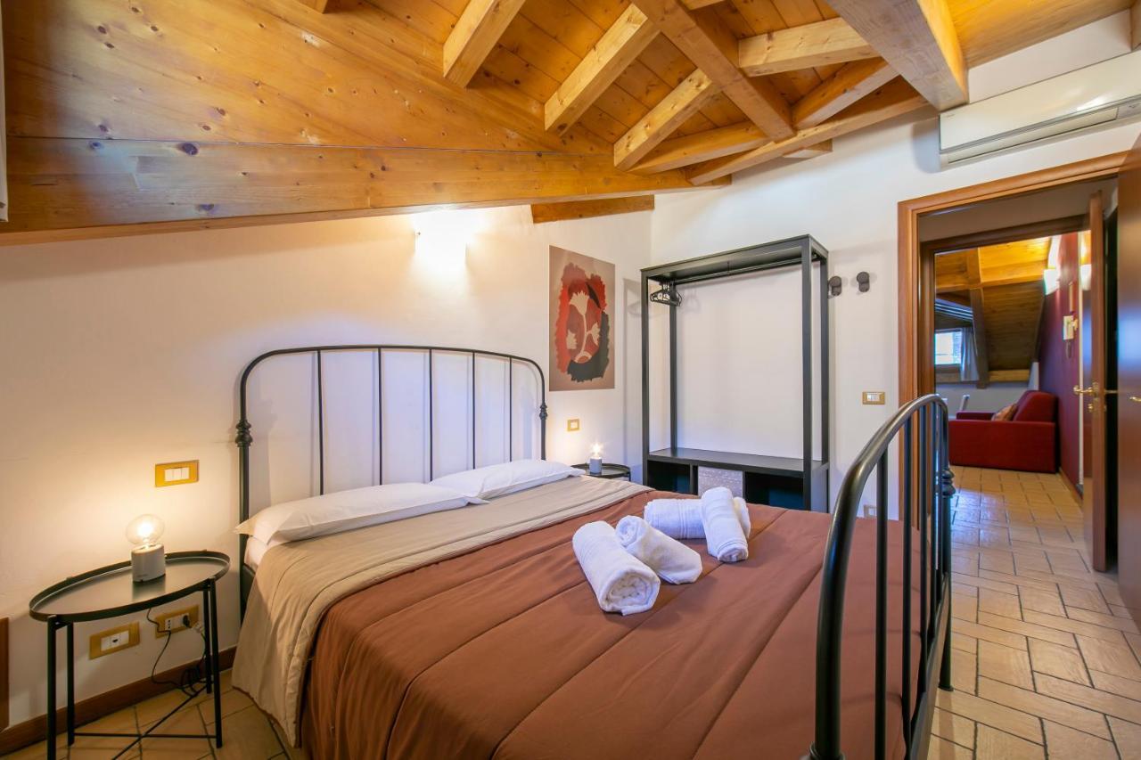 Le Stanze Del Lago Apartments Como Exterior photo